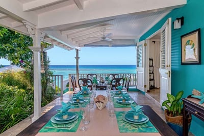 Luxury Villa Photo #12
