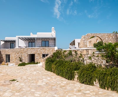 Luxury Villa Photo #9
