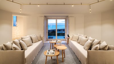 Luxury Villa Photo #10