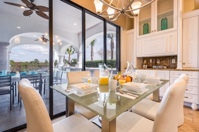 Luxury Villa Photo #46