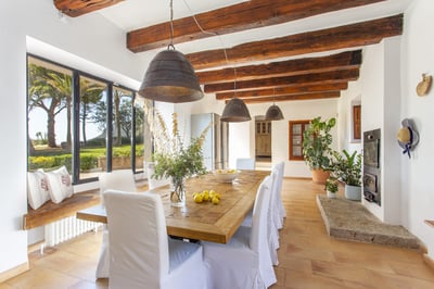 Luxury Villa Photo #25