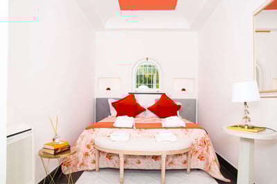 Luxury Villa Photo #11