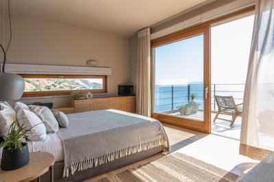 Luxury Villa Photo #36