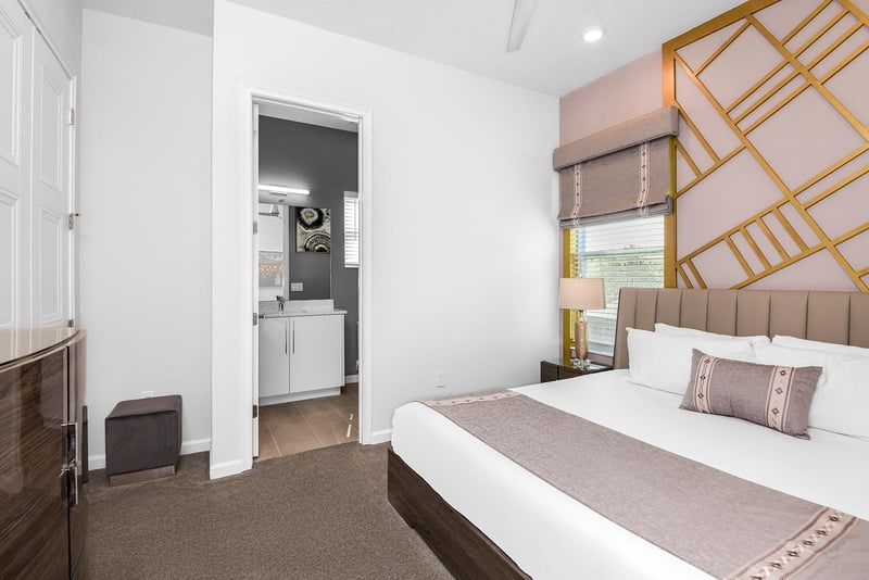 Ten Pin at Villatel Village Solterra