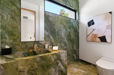 Luxury Villa Photo #33