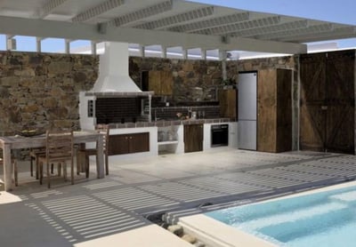 Luxury Villa Photo #4