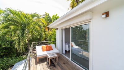 Luxury Villa Photo #20