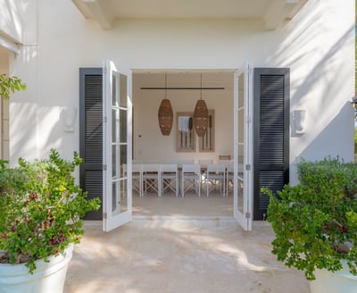 Luxury Villa Photo #25