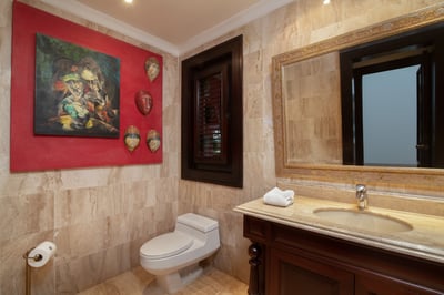 Luxury Villa Photo #20
