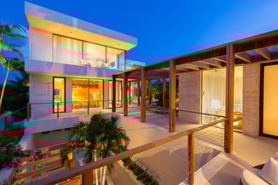 Luxury Villa Photo #30