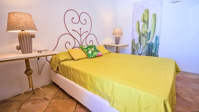 Luxury Villa Photo #25