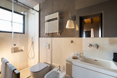 Luxury Villa Photo #34