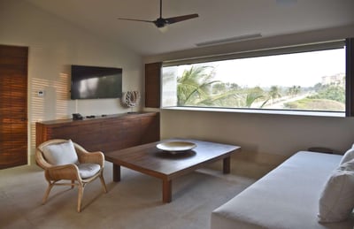 Luxury Villa Photo #31