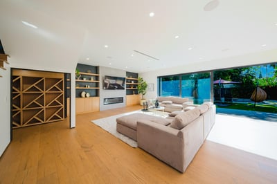 Luxury Villa Photo #28