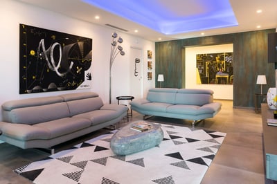 Luxury Villa Photo #19