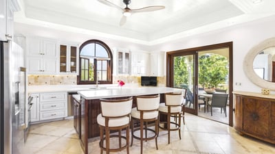 Luxury Villa Photo #24