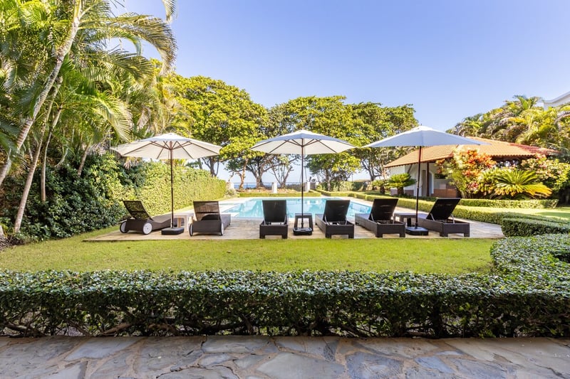 Colonial Beach Villa