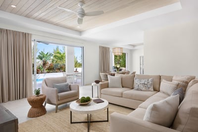 Luxury Villa Photo #14