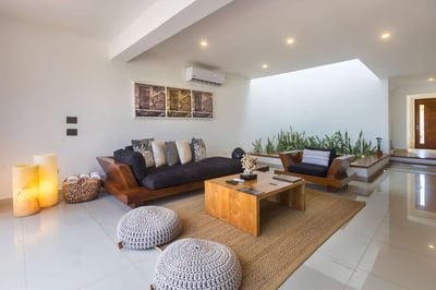 Luxury Villa Photo #15