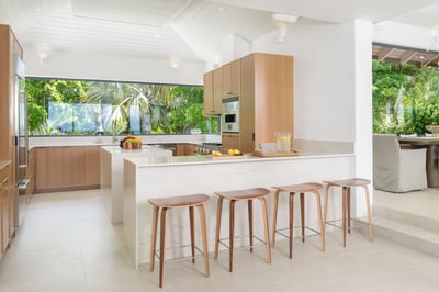 Luxury Villa Photo #23