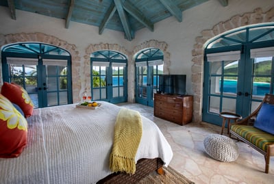 Luxury Villa Photo #32