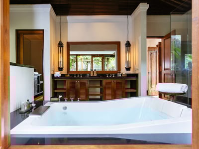 Luxury Villa Photo #21