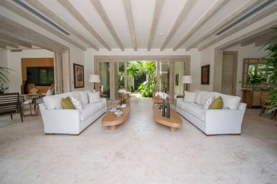 Luxury Villa Photo #21
