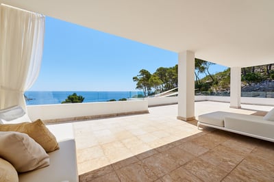 Luxury Villa Photo #16