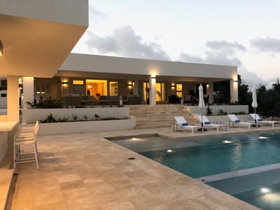 Luxury Villa Photo #13