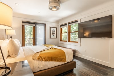 Luxury Villa Photo #17