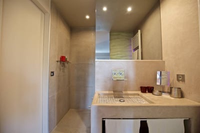 Luxury Villa Photo #25