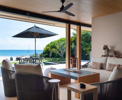 Luxury Villa Photo #15