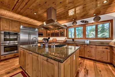 Luxury Villa Photo #25
