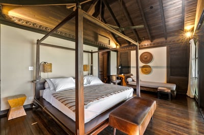 Bedroom #4: Plenty of space for your comfort!