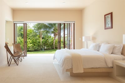 Luxury Villa Photo #32