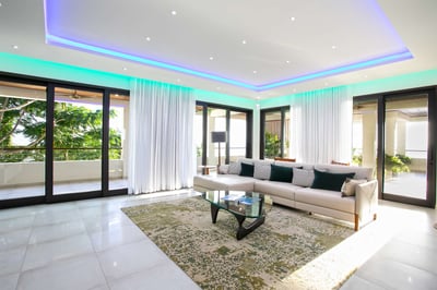 Luxury Villa Photo #25