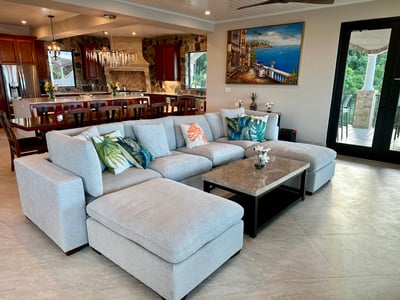 Luxury Villa Photo #24