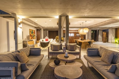 Luxury Villa Photo #28