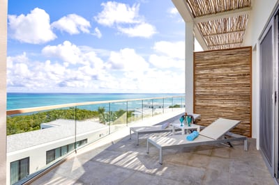 Luxury Villa Photo #10