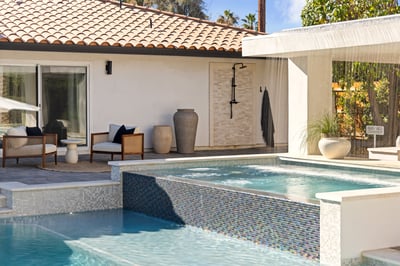 Step up into the oversized spa and swim up to the bar for a drink or two!