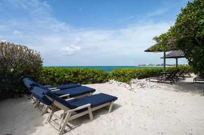 Luxury Villa Photo #24
