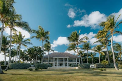 Luxury Villa Photo #2