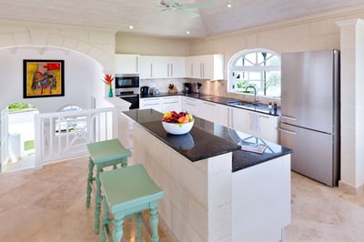 Luxury Villa Photo #4