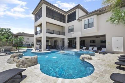 Luxury Villa Photo #2
