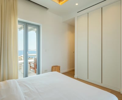 Luxury Villa Photo #38
