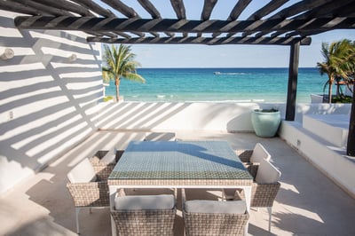 Luxury Villa Photo #9