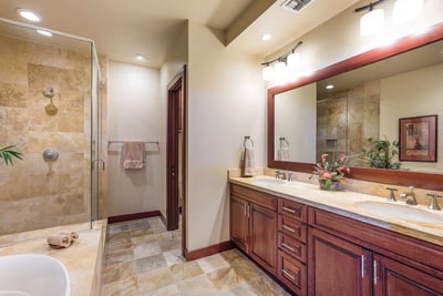Luxury Villa Photo #24