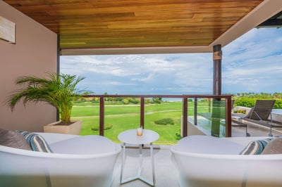 Luxury Villa Photo #4