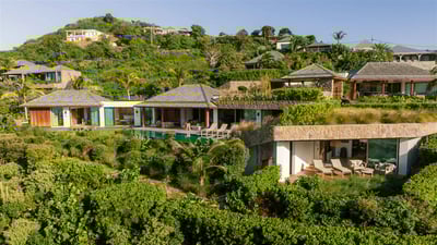 Luxury Villa Photo #3