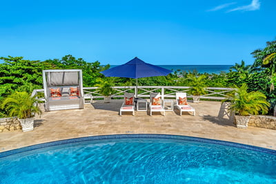 Luxury Villa Photo #2